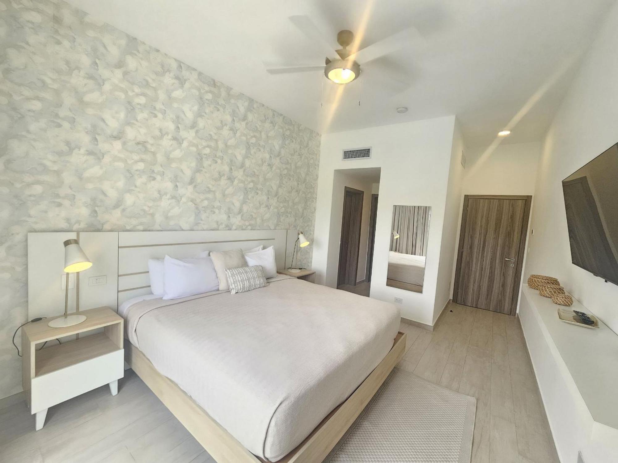 Luxury With Pool Golf View In Hard Rock Golf Apartment
